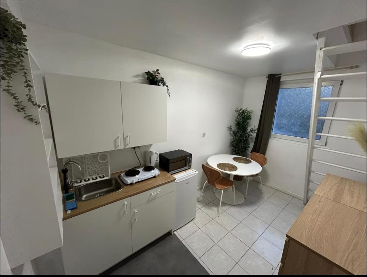 Apartamento Bruxelles Nid Douillet Et Chaleureux Exterior foto